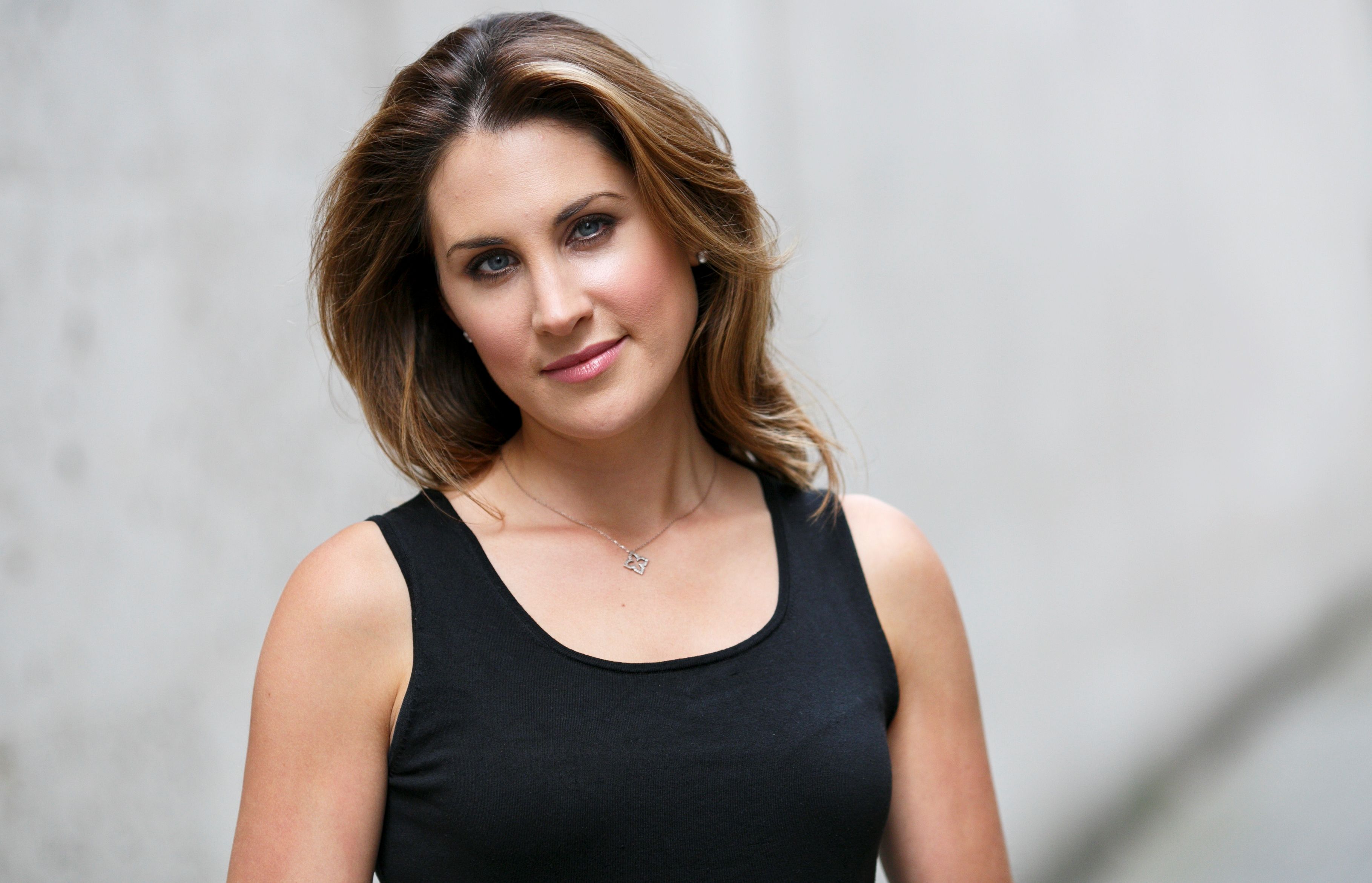 Ann Marie Xxx - Interview: Anne-Marie Tomchak, presenter of BBC Trending