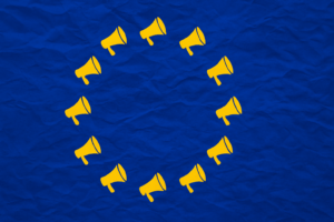 Bandera europea formada por megáfonos
